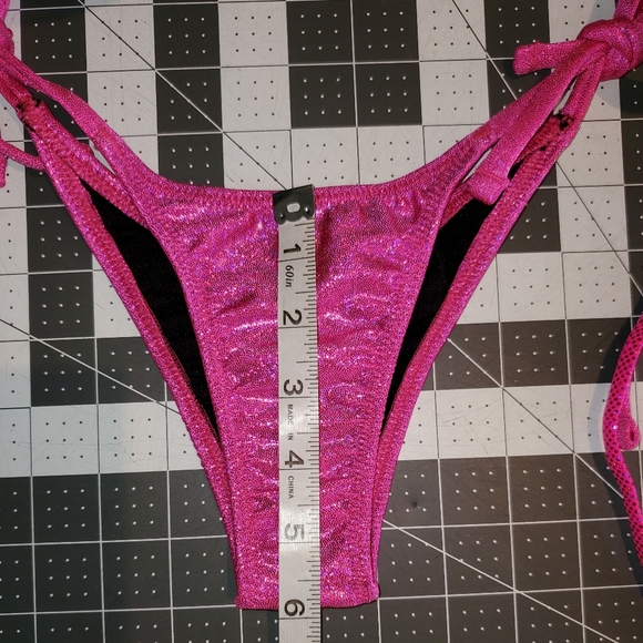 Turquoise Spandex Bikini D cup (competition, posing practice, photo shoot) - Picture 4 of 4